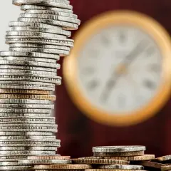 Ile wynosi fundusz socjalny na jednego pracownika? Sprawdź stawki!