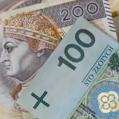 800 plus wniosek 2025: Jak złożyć online i nie stracić pieniędzy?