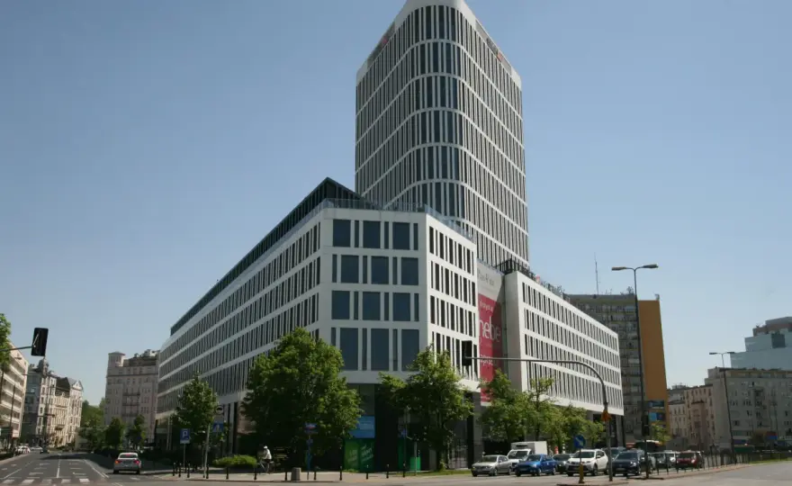 Firmy na Puławskiej 2: Poznaj Biznesowe Serce Warszawy